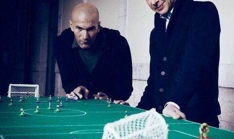 pp电子首页-王勤伯：巴黎要炒莱昂纳多？目前只是小道消息